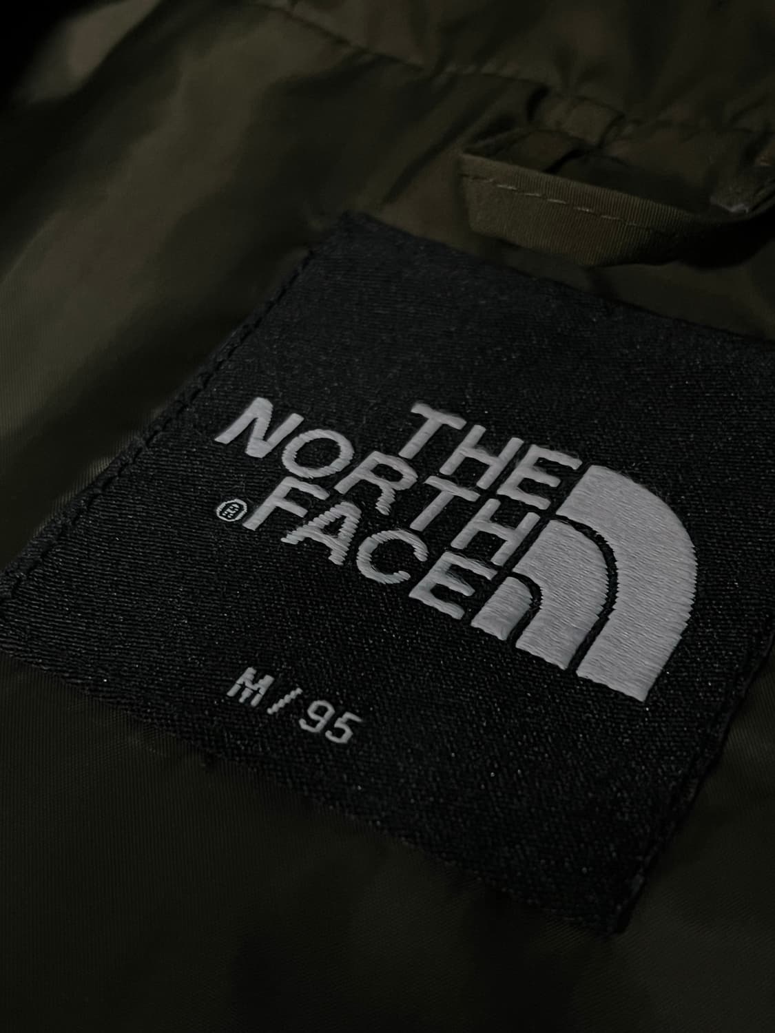 노스페이스 윈드브레이커 아노락 상품이미지6