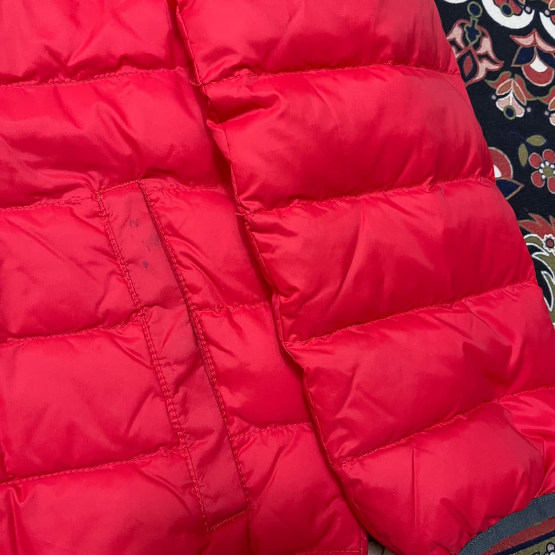 언더아머 덕다운 스톰 후드 경량 패딩 점퍼 160 상품이미지10