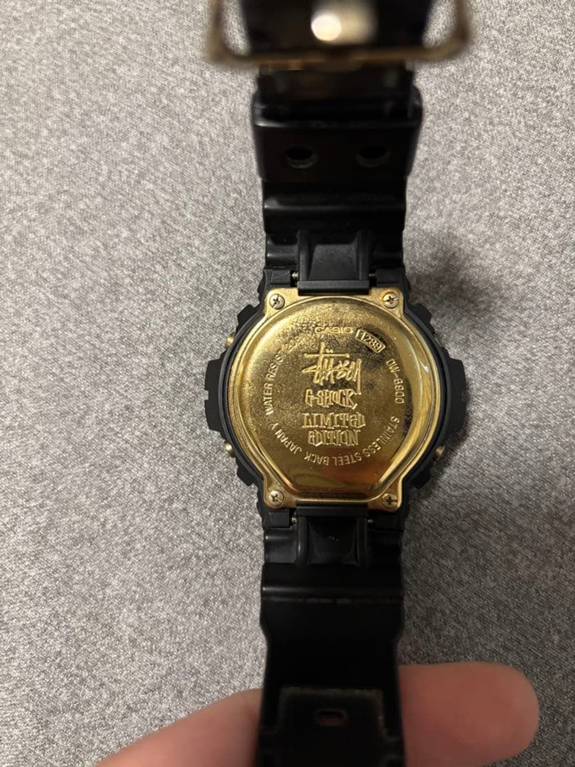 카시오 지샥 X 스투시 DW-6900STS-9JR 25주년 기념 시계 상품이미지2