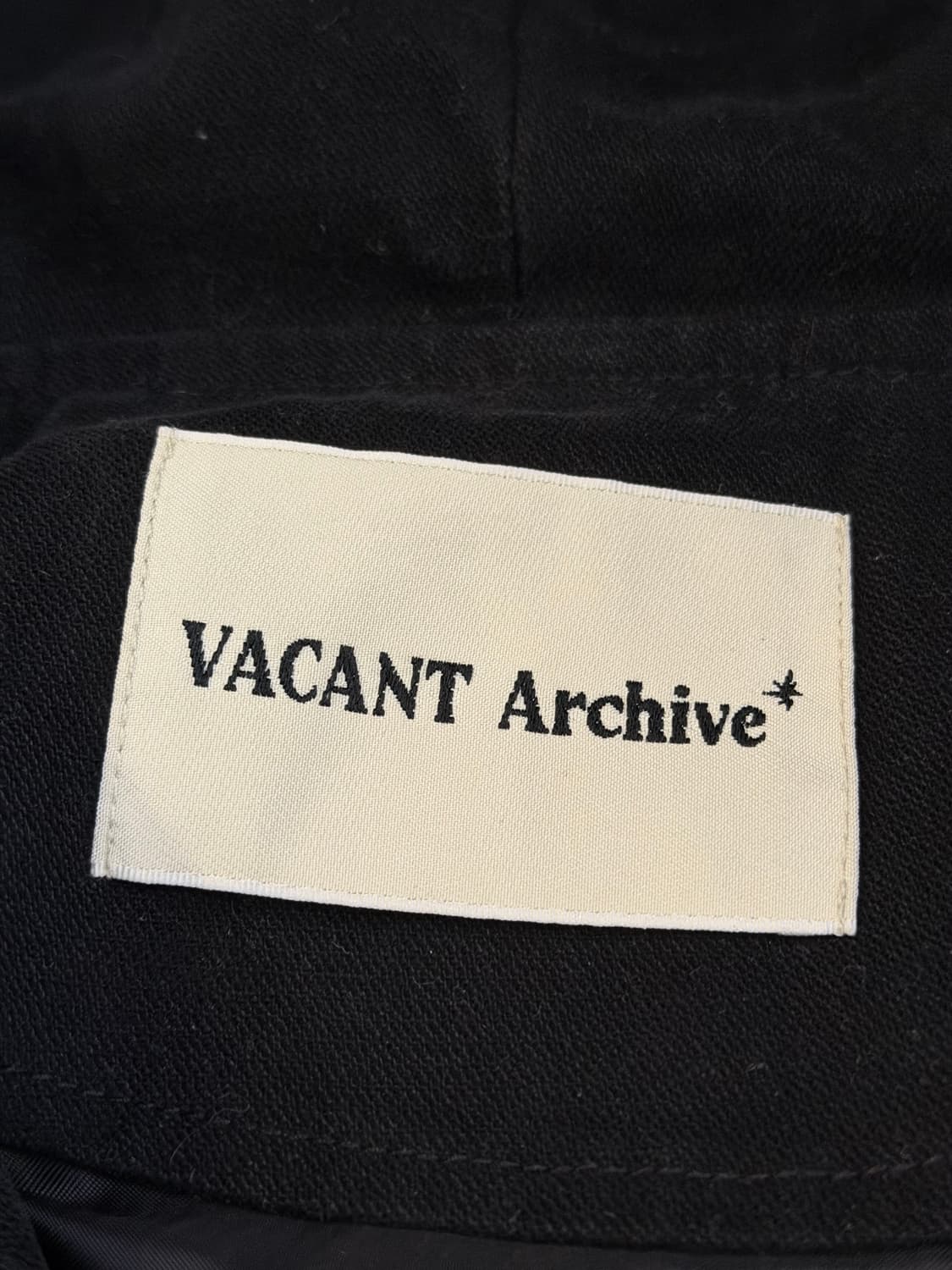 베이컨트 아카이브 아일리시 카고 후드 자켓 블랙 상품이미지7