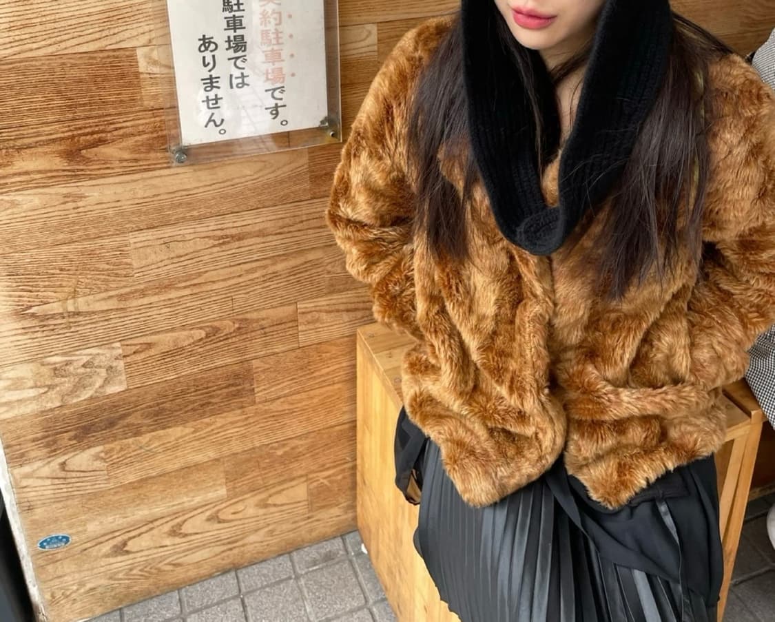 브라운 퍼 자켓(착샷) 상품이미지1