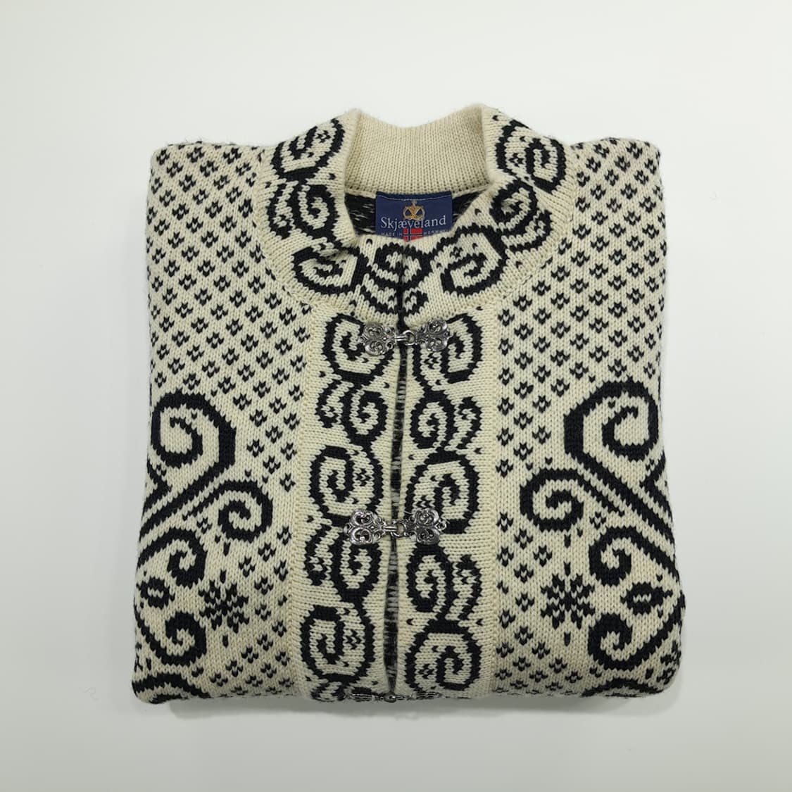 CN958 L Skjaeveland 노르웨이 메이드 전통노르딕 울 가디건 상품이미지8