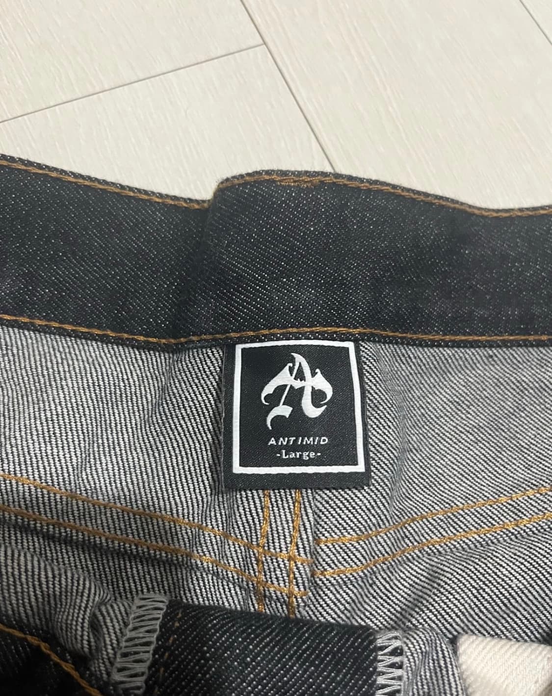 (예약중)Antimid 배기 버뮤다 데님 상품이미지4