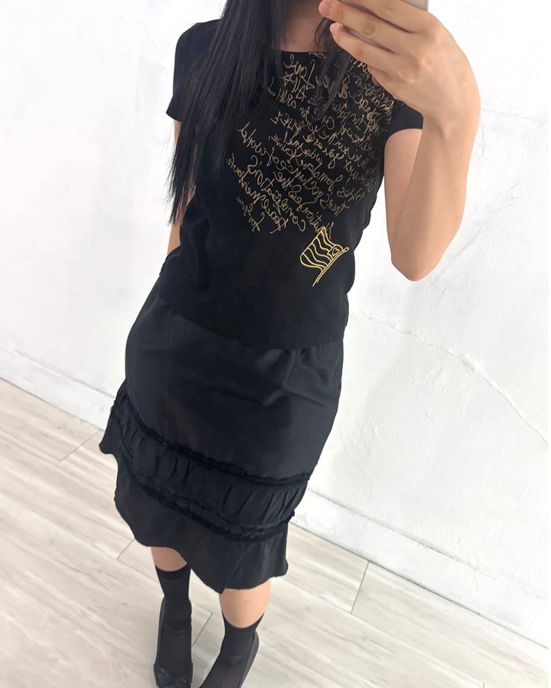Gold Lettering Black half top 상품이미지8