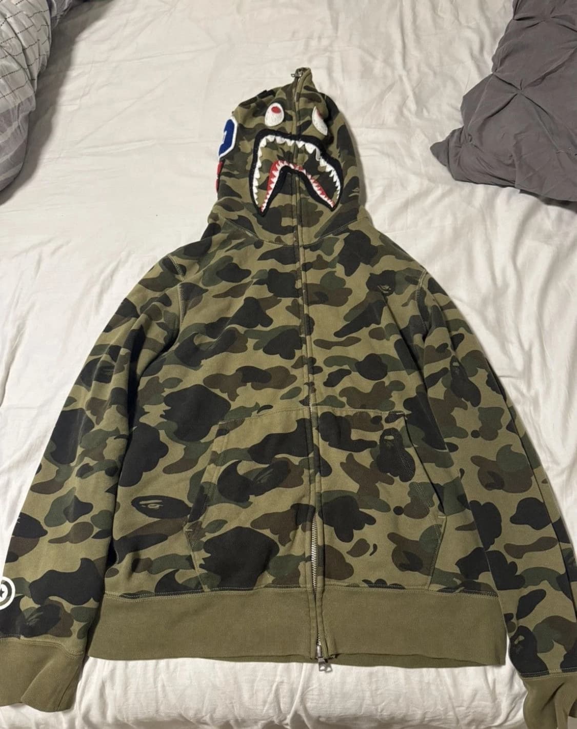 베이프 1st 카모 샤크 후드집업 녹계 상품이미지1