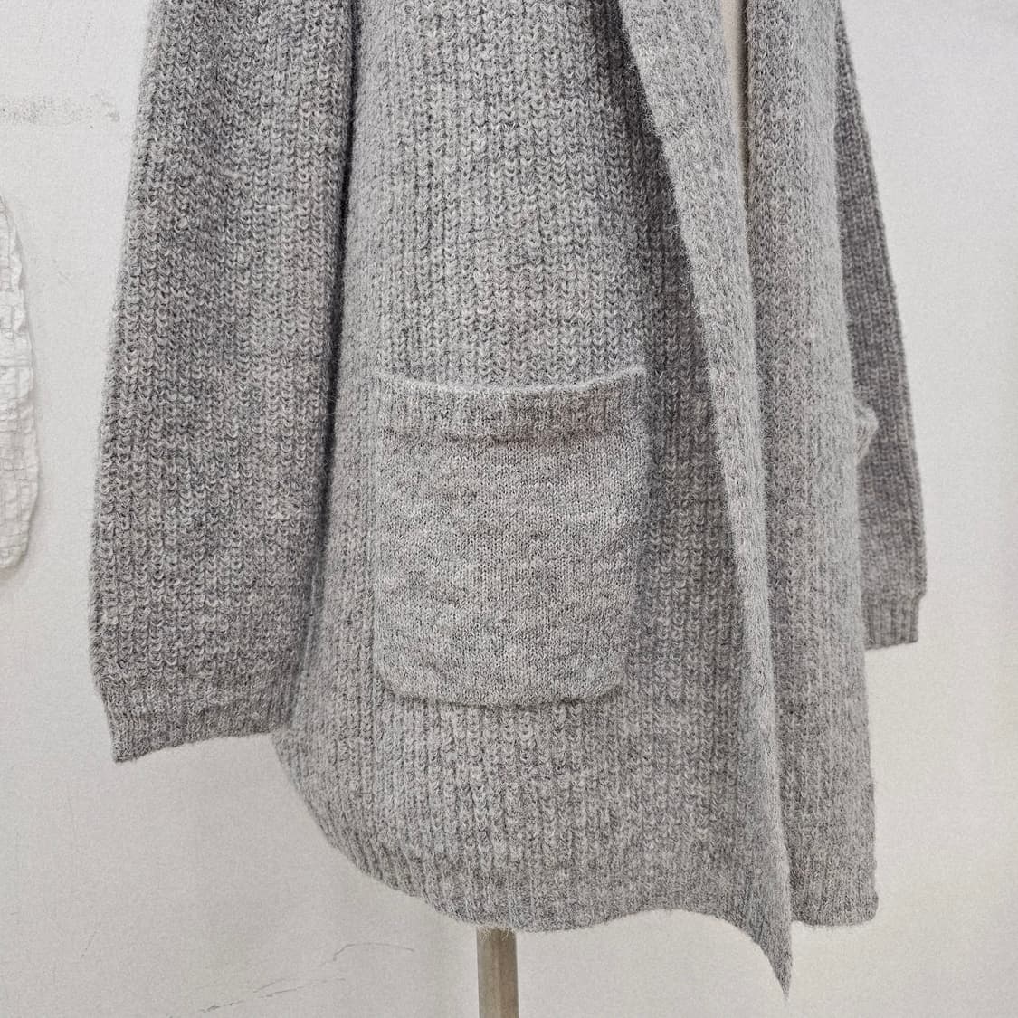 페루산 고급 알파카 후드 니트 그레이 가디건 상품이미지6