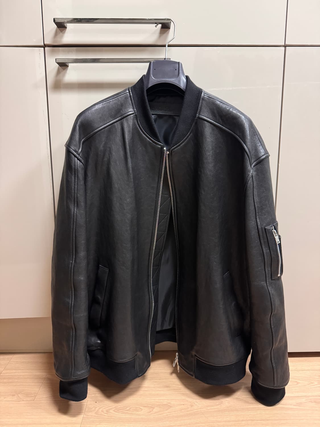 느와르 라르메스 MA-1 가죽자켓 50 상품이미지1