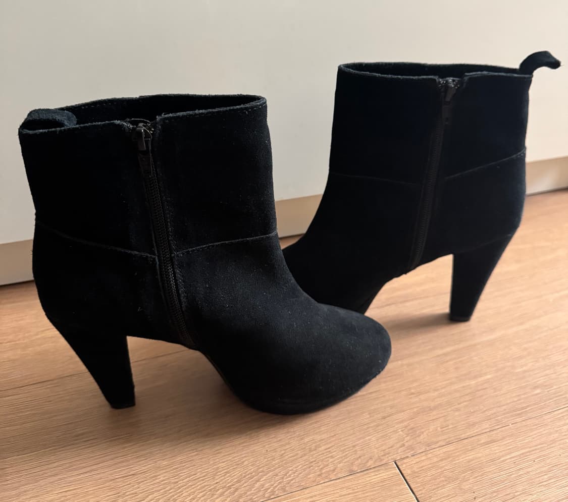 H&M 블랙부츠 앵클부츠 앵클부티 250 / 39 미착용 상품이미지4