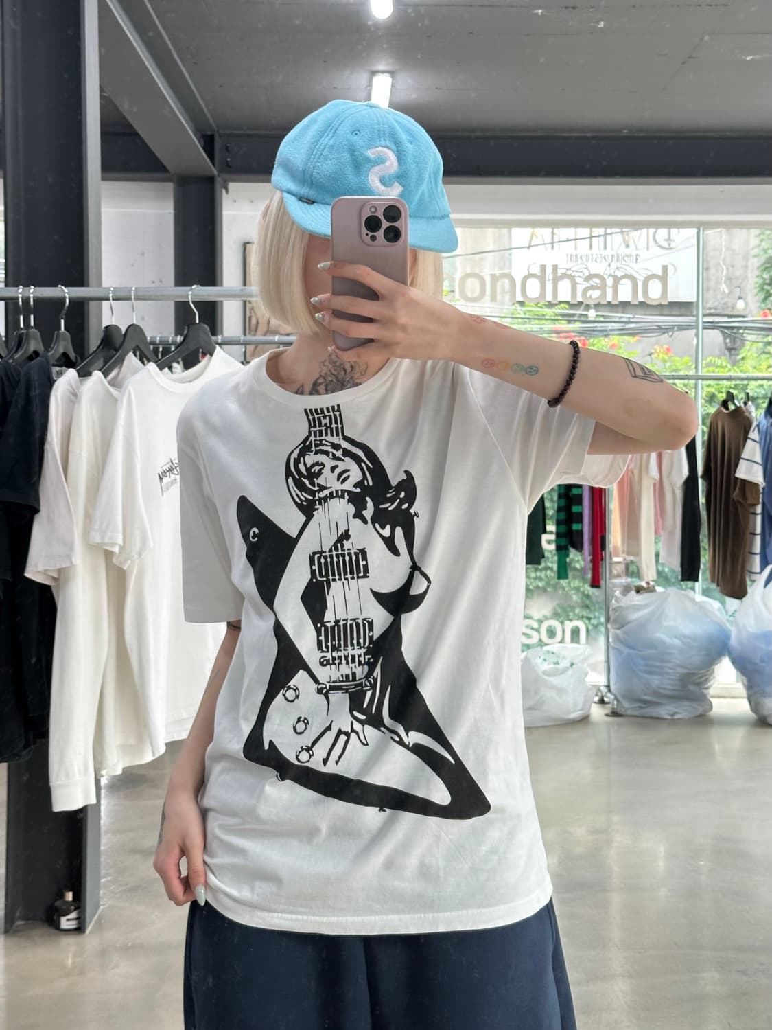 히스테릭 글래머 기타걸 그래픽 반팔 티셔츠 상품이미지3