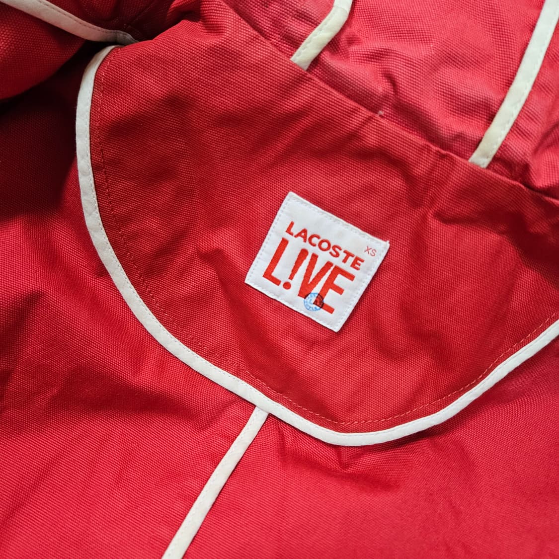 라코스테(Lacoste) 후드 레인 자켓
XS size 상품이미지5