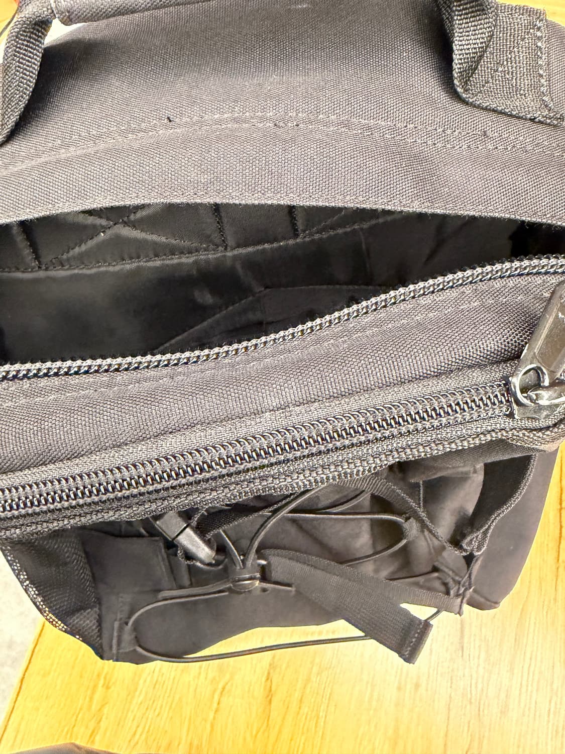 칼하트 킥플립 백팩 상품이미지6