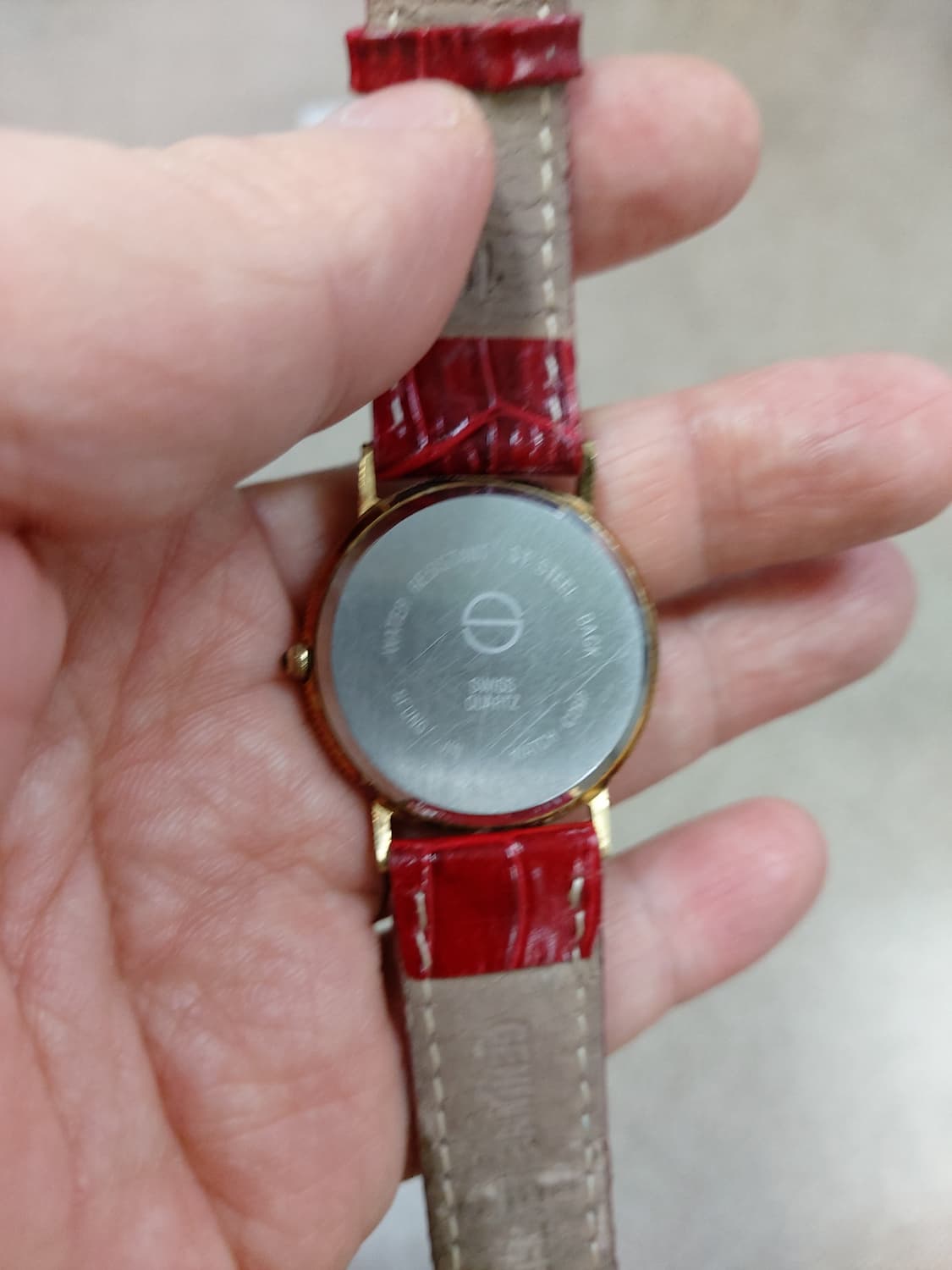 금색 다이얼이 고급스러운 불교 시계 상품이미지3