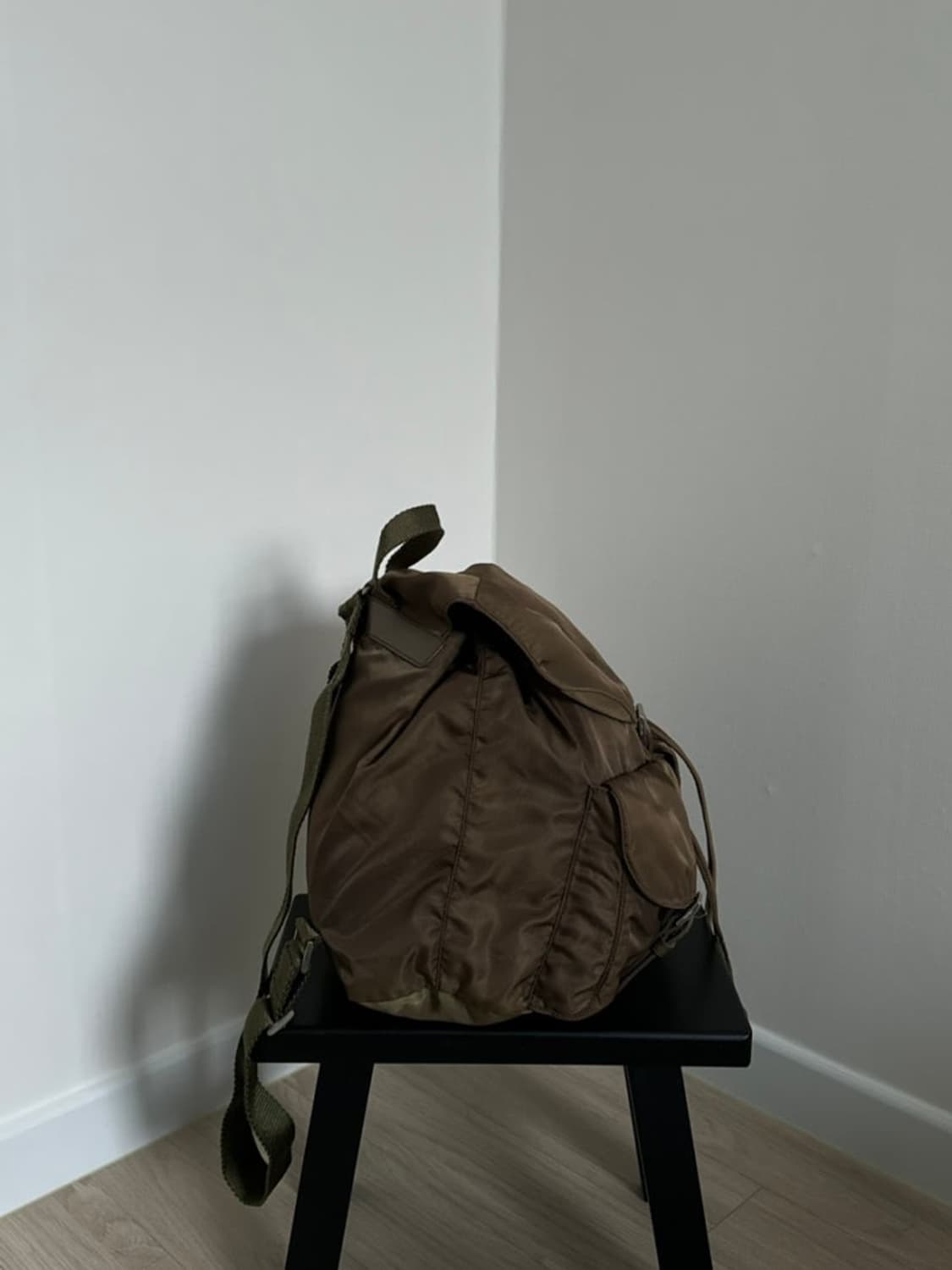프라다 백팩 카키 상품이미지5