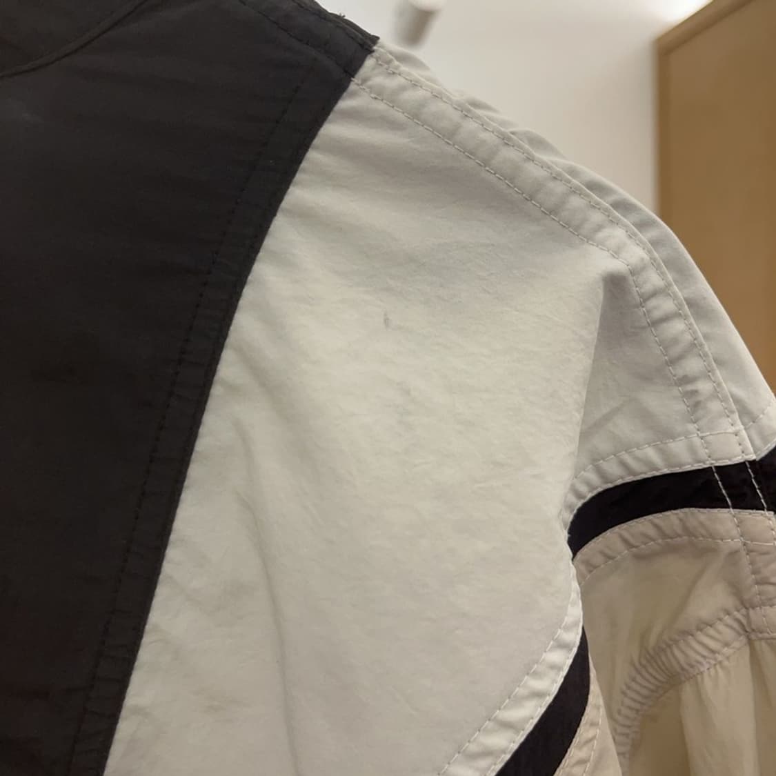 휠라 배색 올드스쿨 레트로 바람막이 자켓 L C08306 상품이미지8