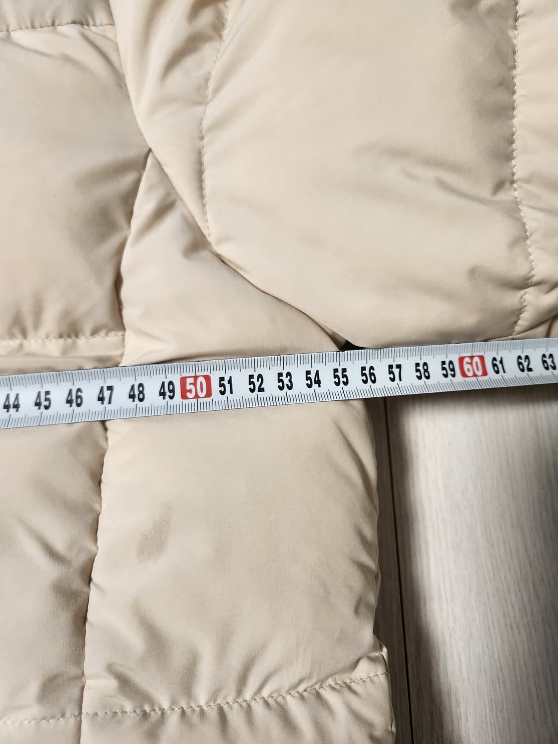 아이더 뉴 제레미 덕다운 패딩 자켓 사이즈105 xl

사진이나 실제로  상품이미지2