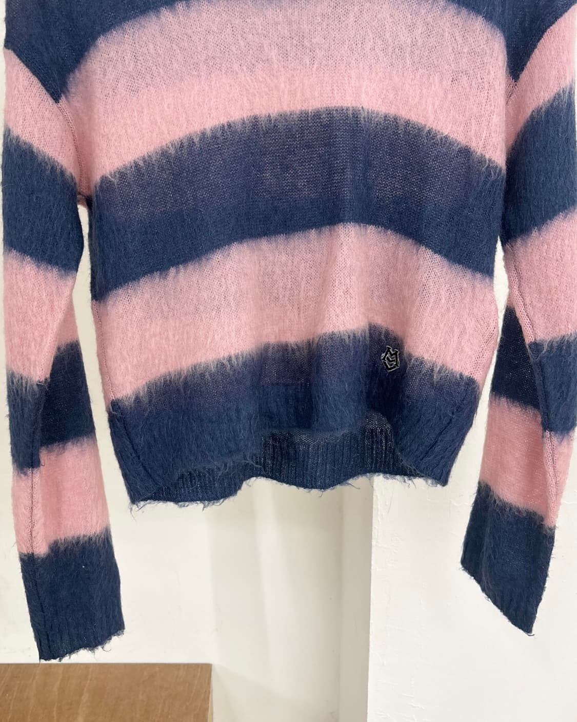 러브 모스키노 네이비 블루 스트라이프 터틀넥 니트  상품이미지5