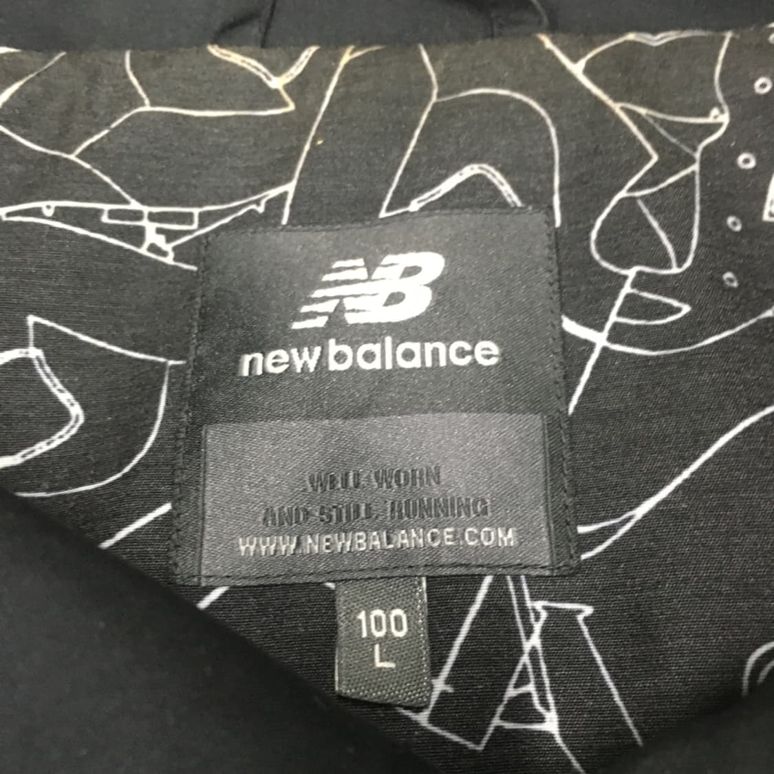 뉴발란스 스타디움자켓 CC31 상품이미지2