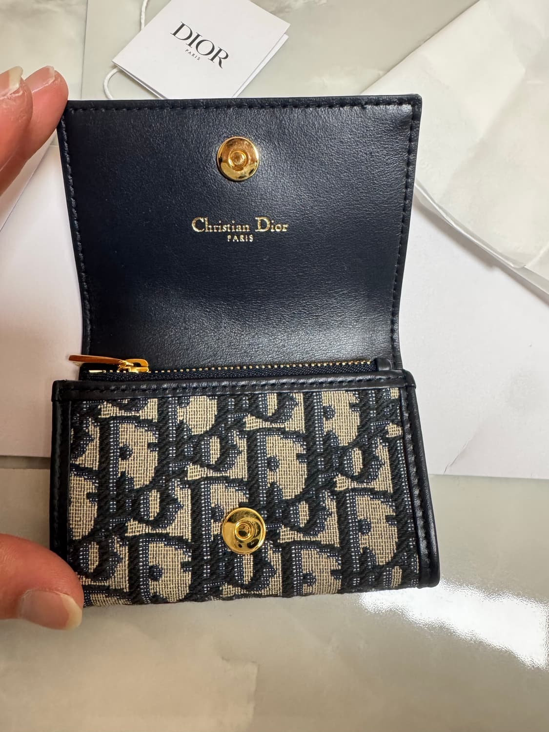 디올 몽테인 반지갑 롯데백화점 구매 상품이미지3