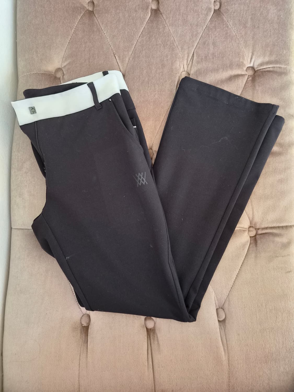 어뉴골프 여성 부츠컷팬츠 M사이즈 상품이미지1