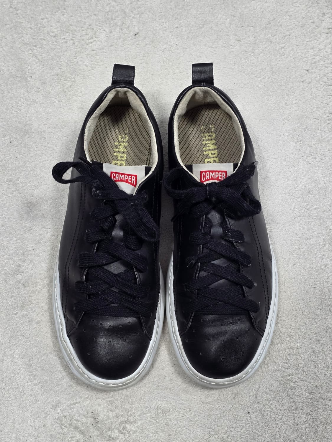 Camper 캠퍼 블랙 레더 스니커즈 41사이즈 상품이미지2