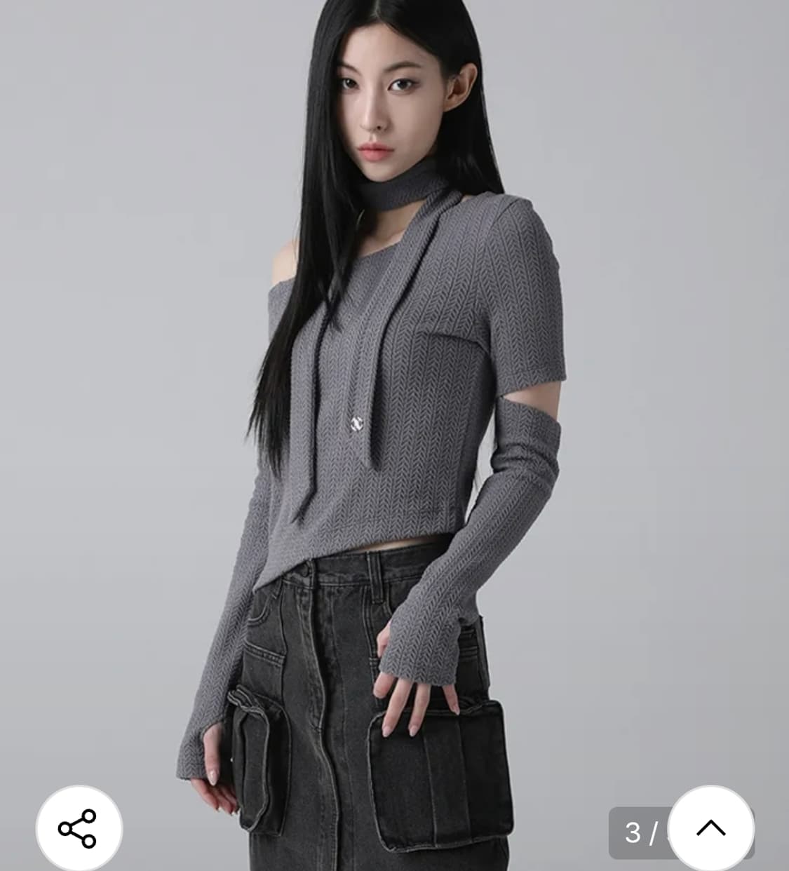 어반드레스 Bonnie Off-shoulder Scarf T-shirt  상품이미지1