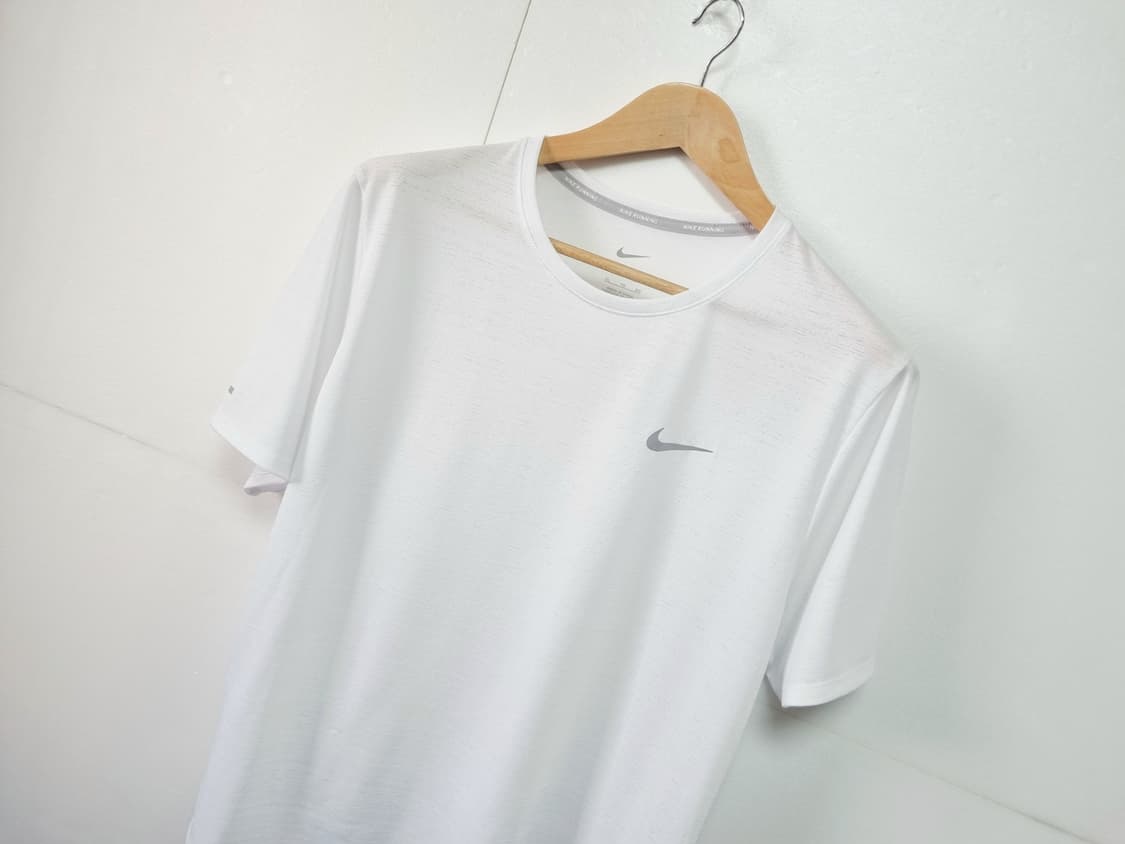 남성 나이키 러닝 런 기능성 경량 반팔 티 티셔츠 러닝복 런닝복 상품이미지1