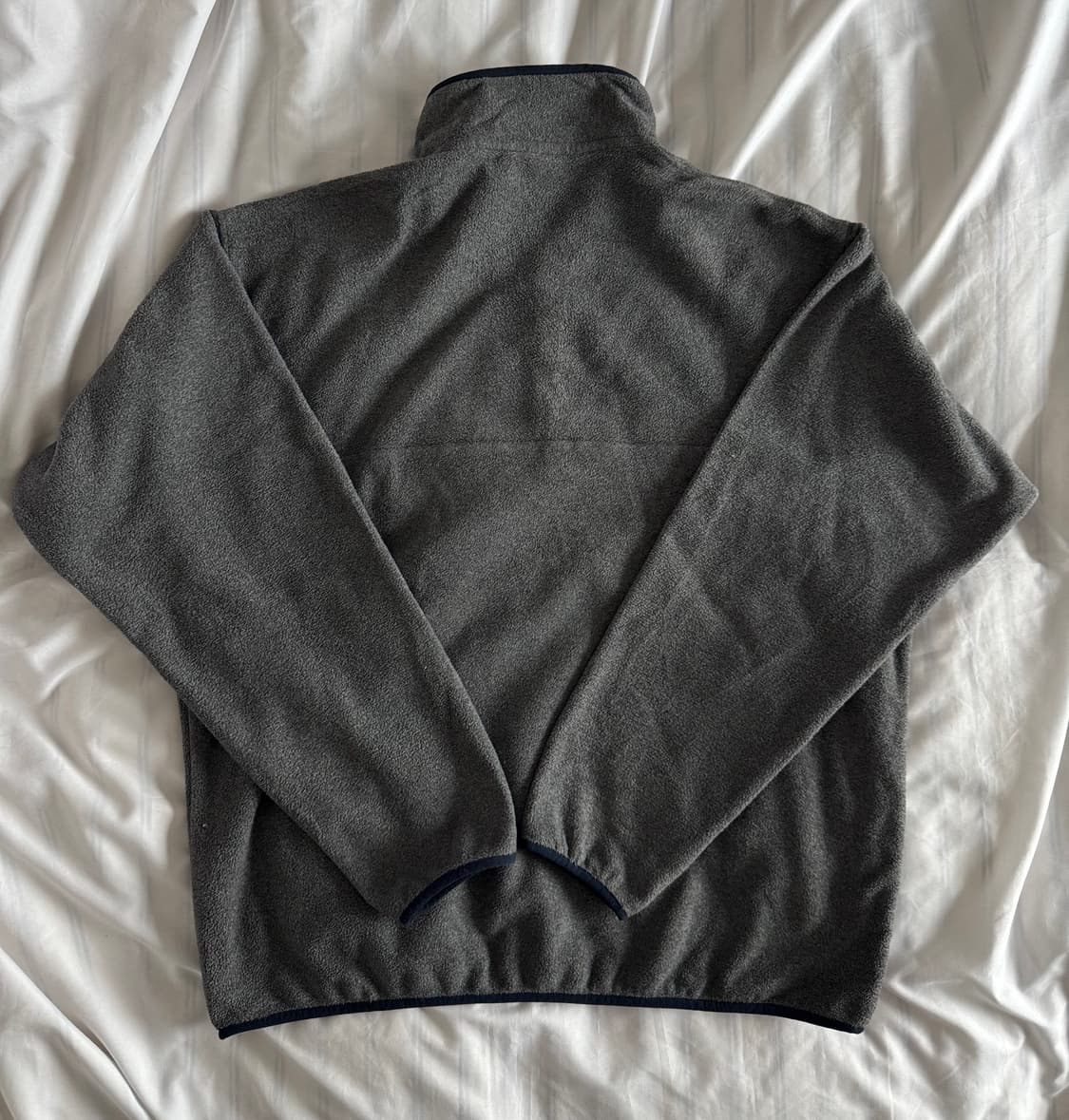 [L] 파타고니아 신칠라 다크 그레이 상품이미지2