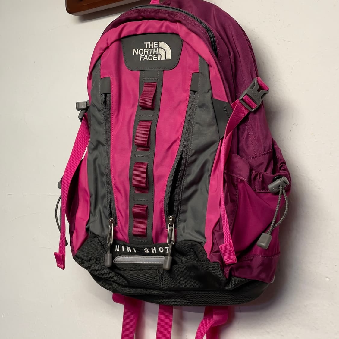 노스페이스 핑크 미니샷 백팩   상품이미지3
