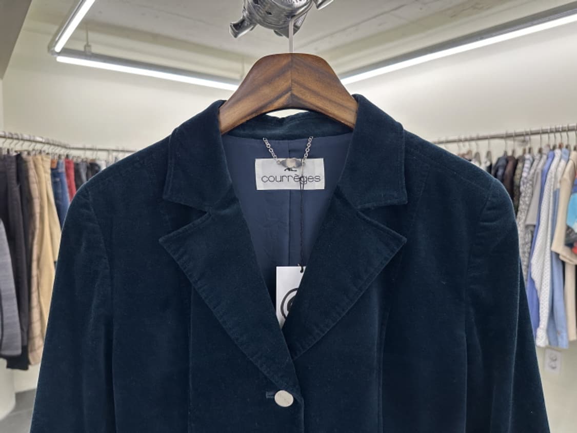 COURREGES 벨루어 비스포크 재킷 (M~L) 상품이미지2