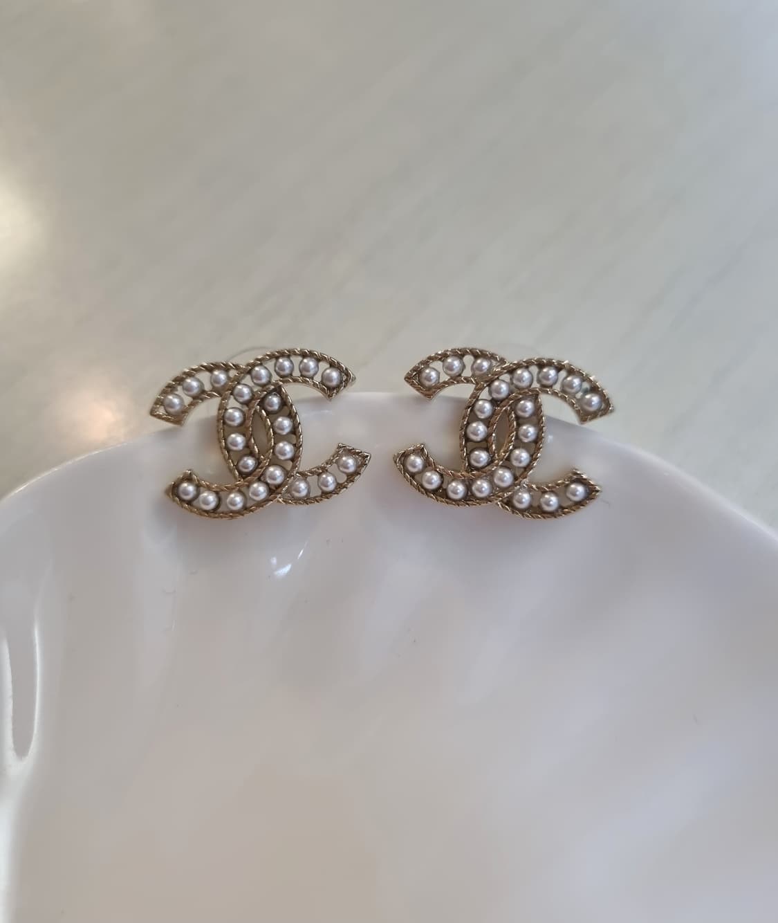 샤넬 진주 CC로고 귀걸이 업사이클링 상품이미지1