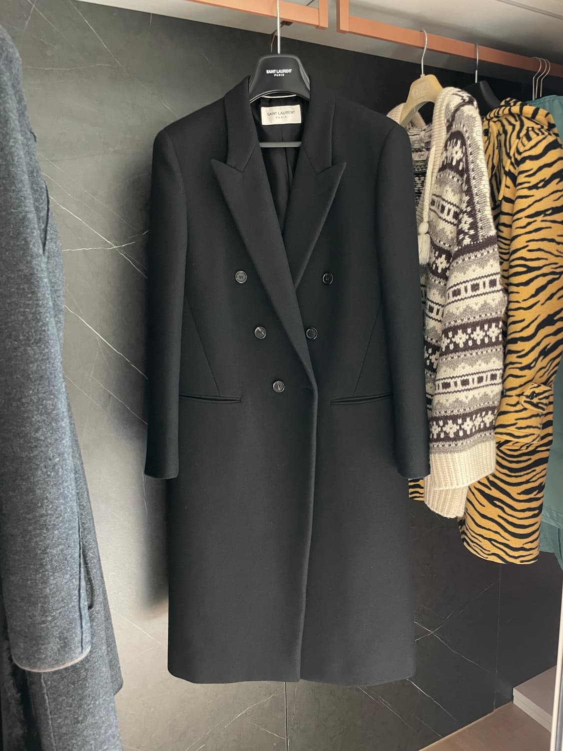 생로랑 더믈 롱코트 54사이즈 팝니다 상품이미지1