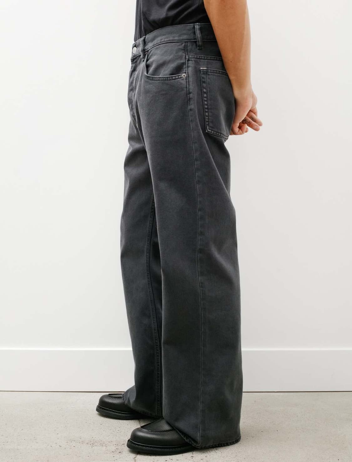 아크네 스튜디오 2021 루즈핏 페디드 블랙 27/32 상품이미지2