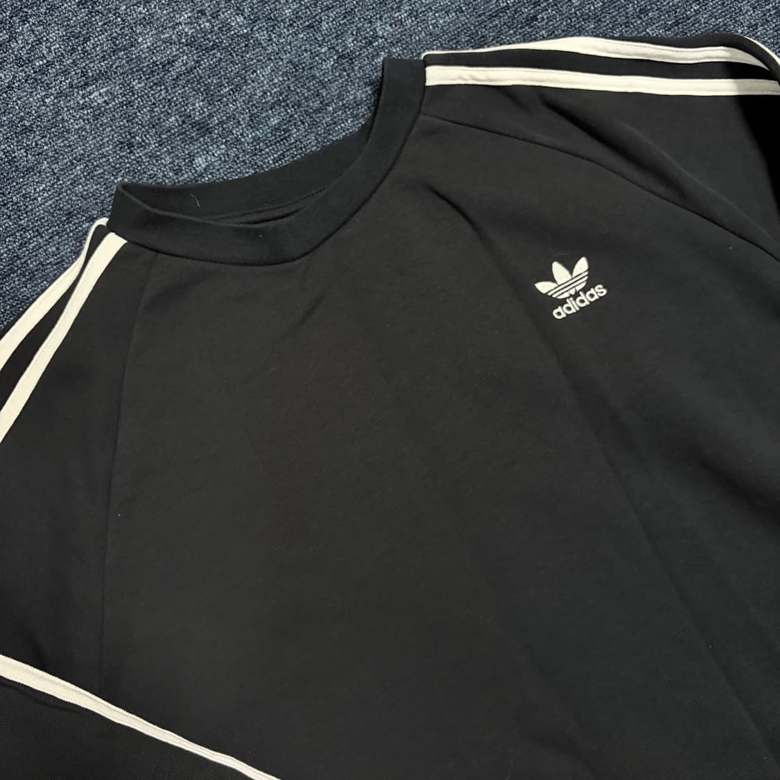 아디다스 삼선 크루 맨투맨 상품이미지3