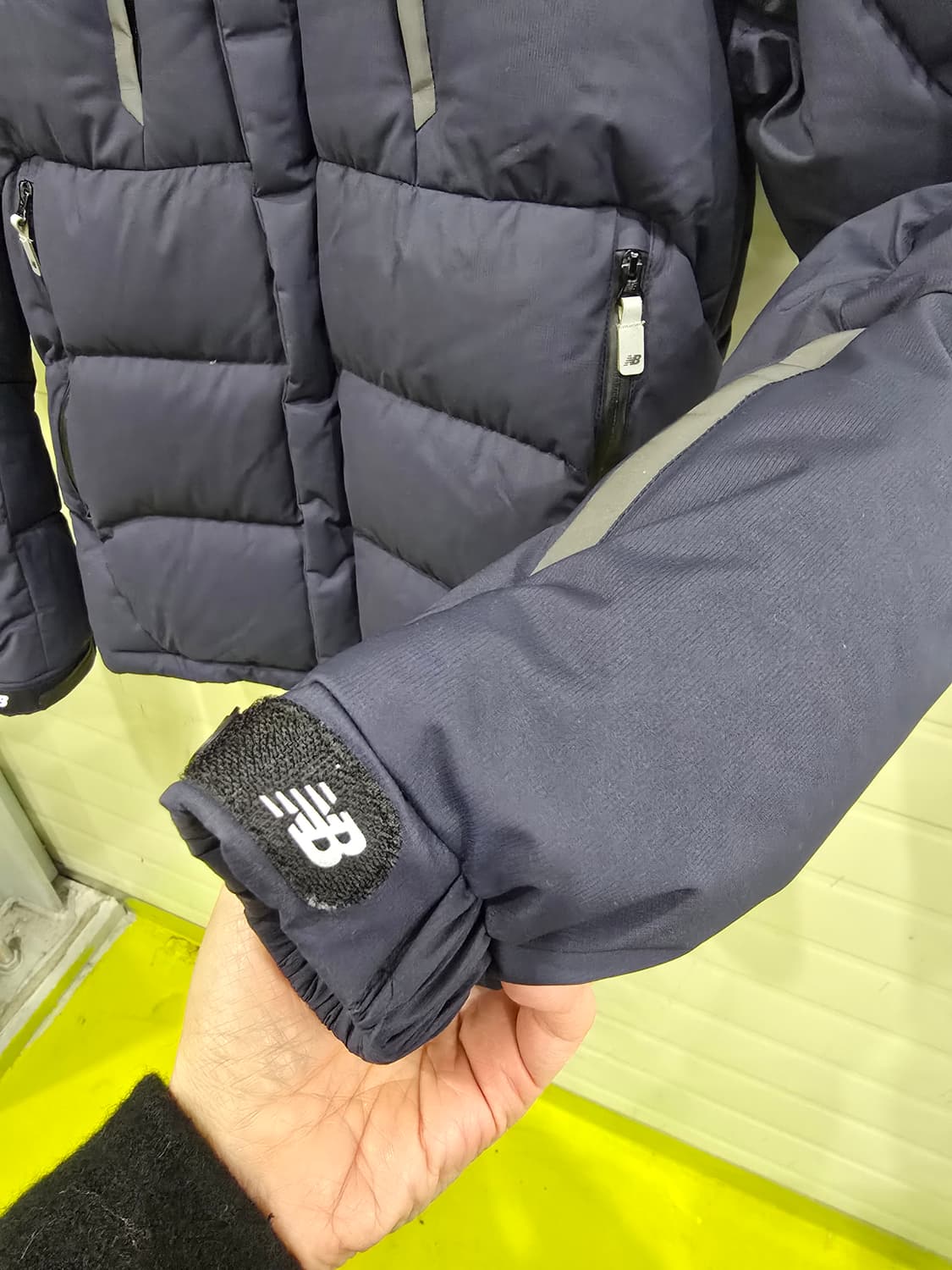 뉴발란스 네이비 남녀공용 패딩 점퍼 상품이미지9