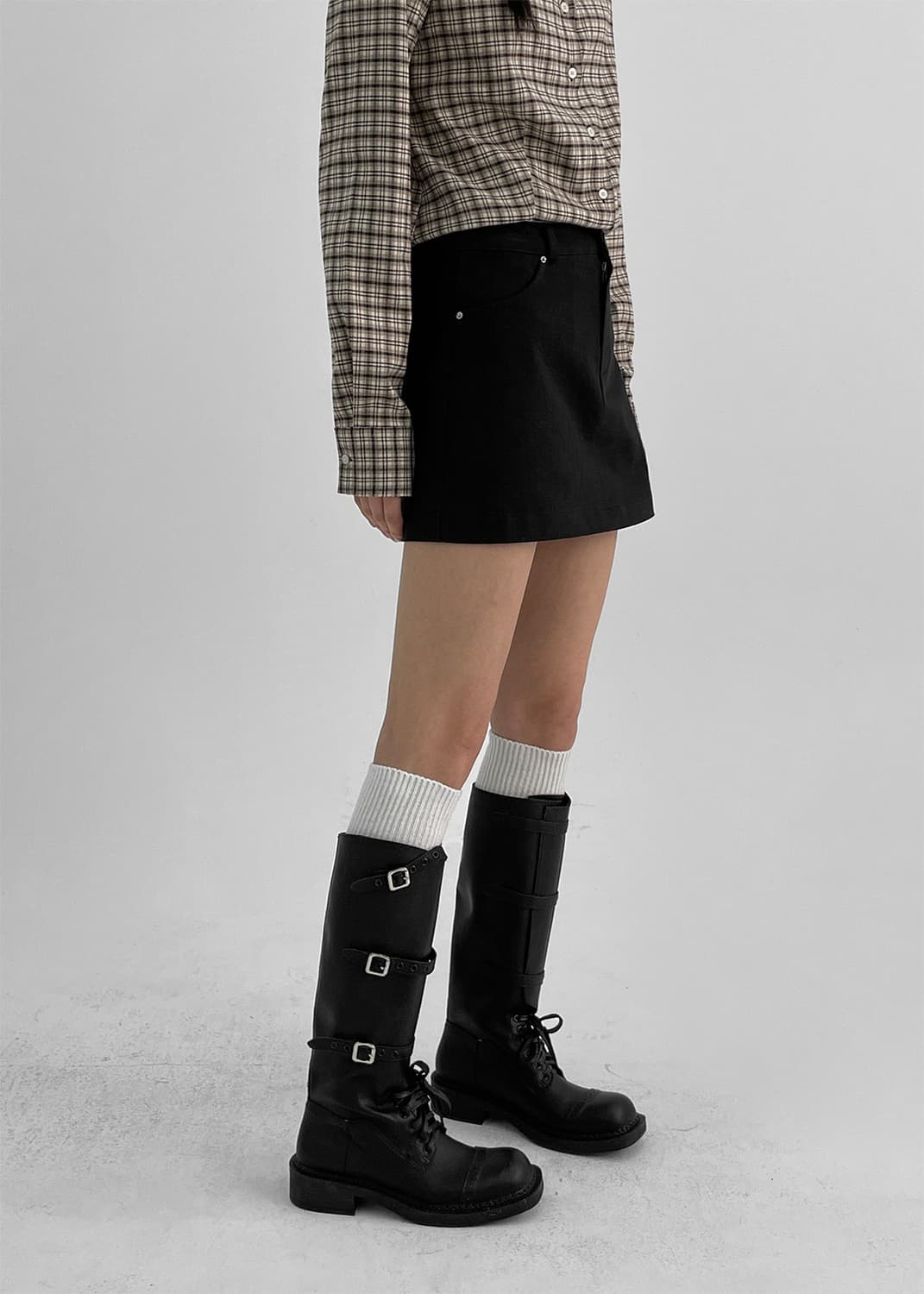 새상품 블랙업 카팅 버클 소가죽 롱부츠 블랙 250사이즈 상품이미지3