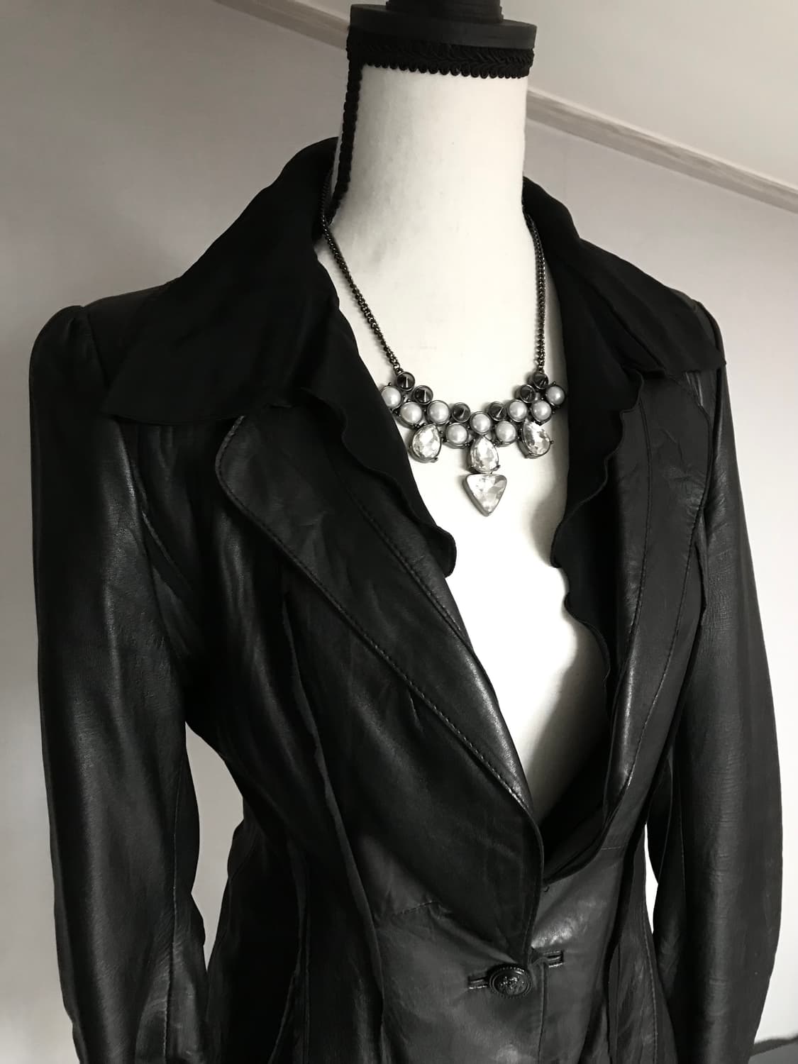 BLACK DRAPE LEATHER JACKET 상품이미지2