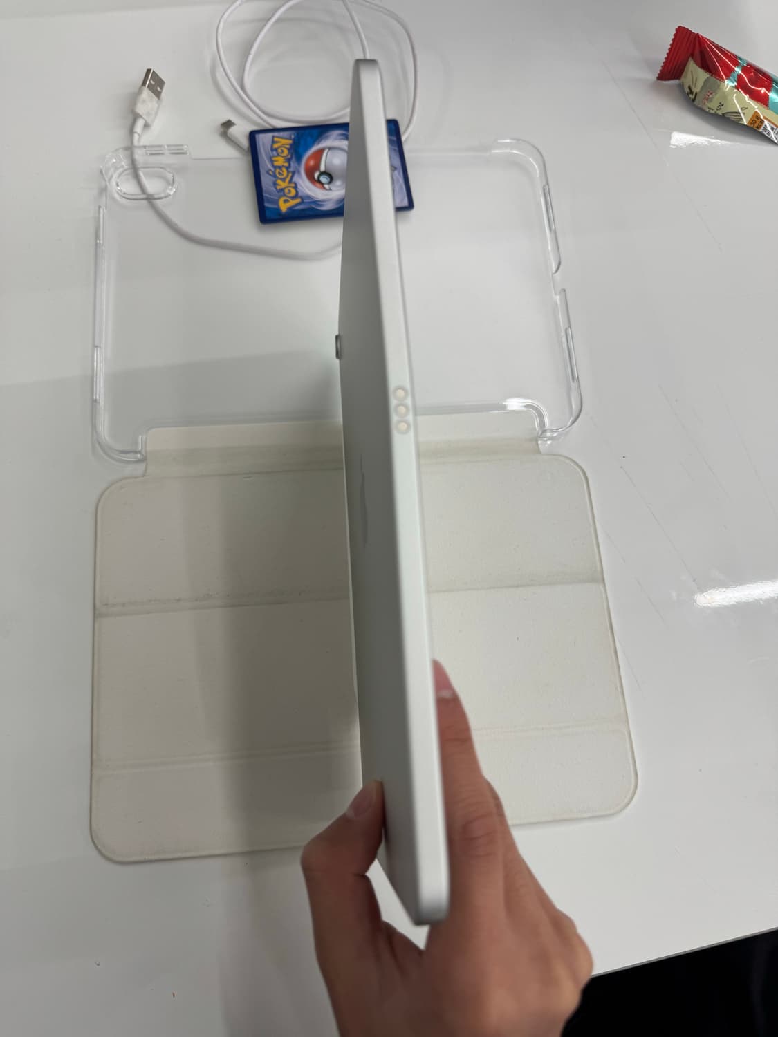 아이패드 A16 128G 애플펜슬 USB-C 포함 상품이미지3