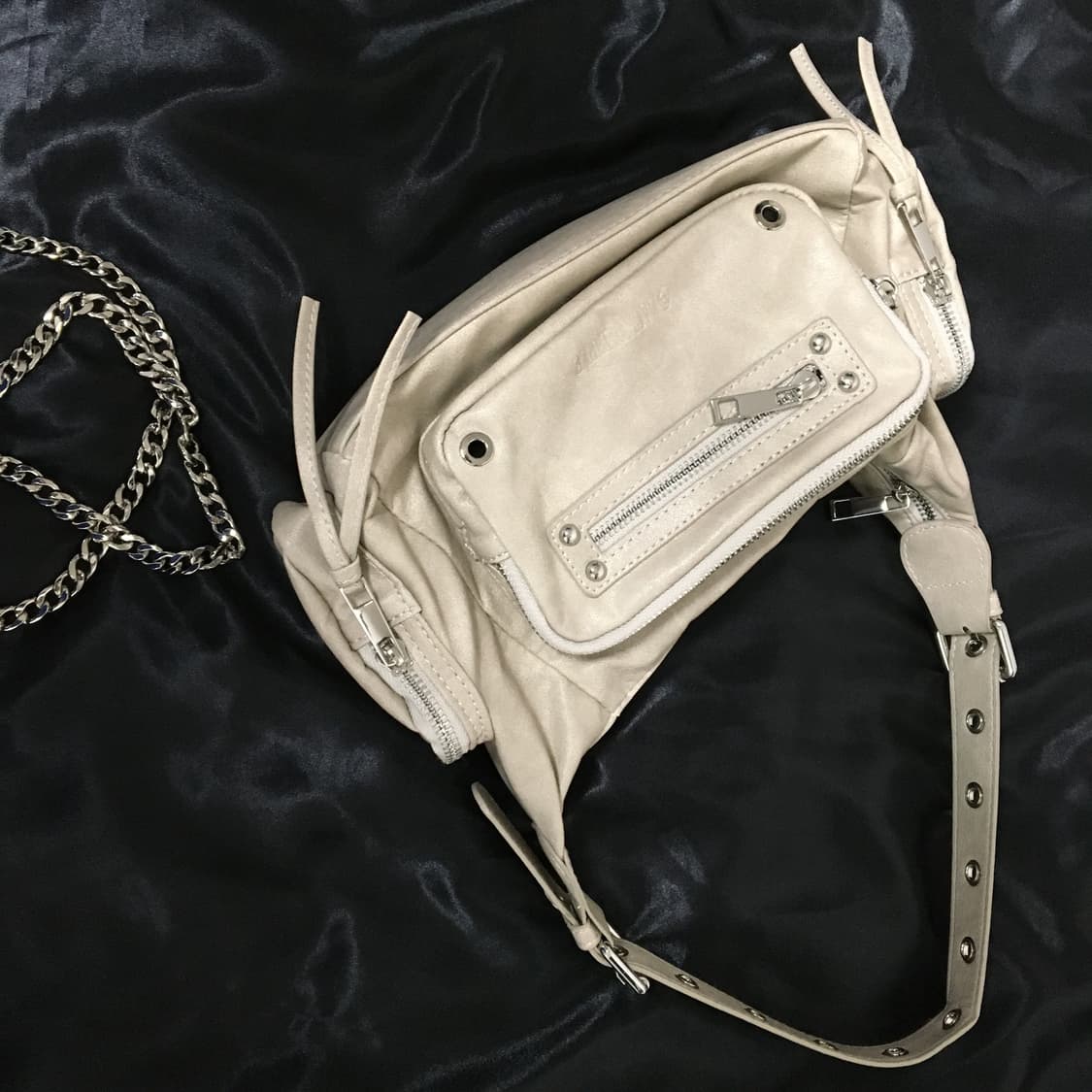 블랙 퍼플 마르코 백 Marco Bag_BEIGE 상품이미지4