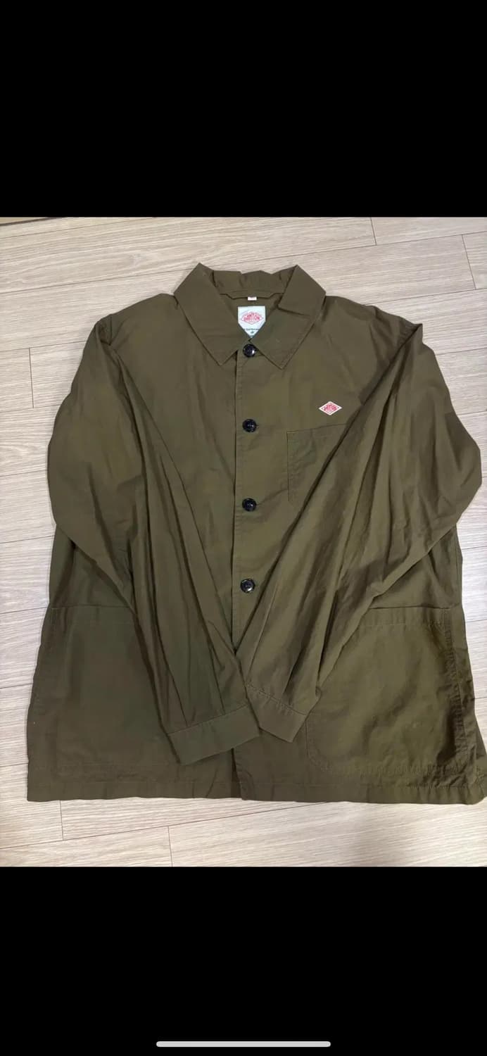 단톤 40사이즈 카키브라운 셔츠 팝니다. 상품이미지1