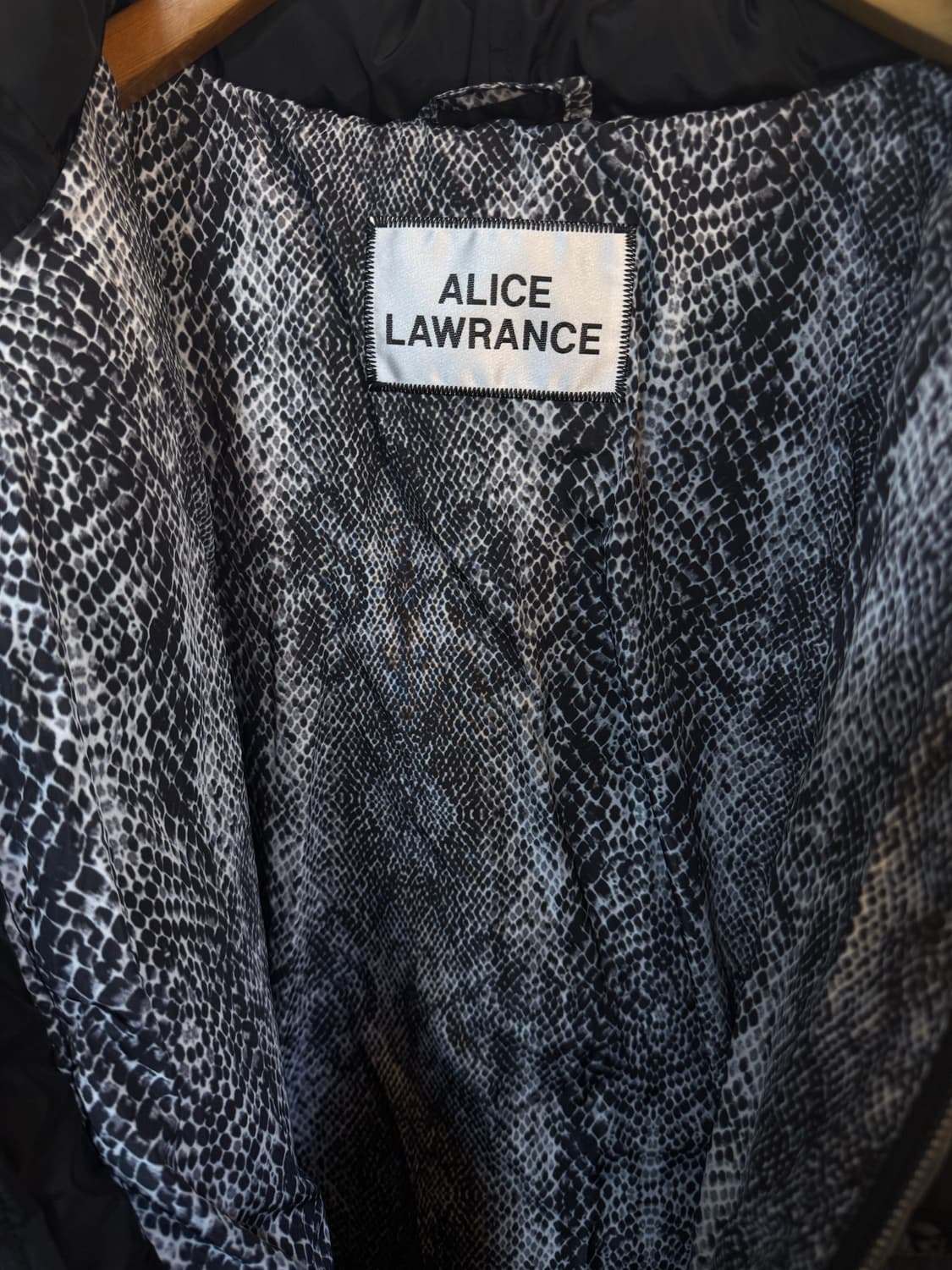 [L]앨리스 로렌스 덕다운 푸퍼 패딩 블랙 상품이미지7