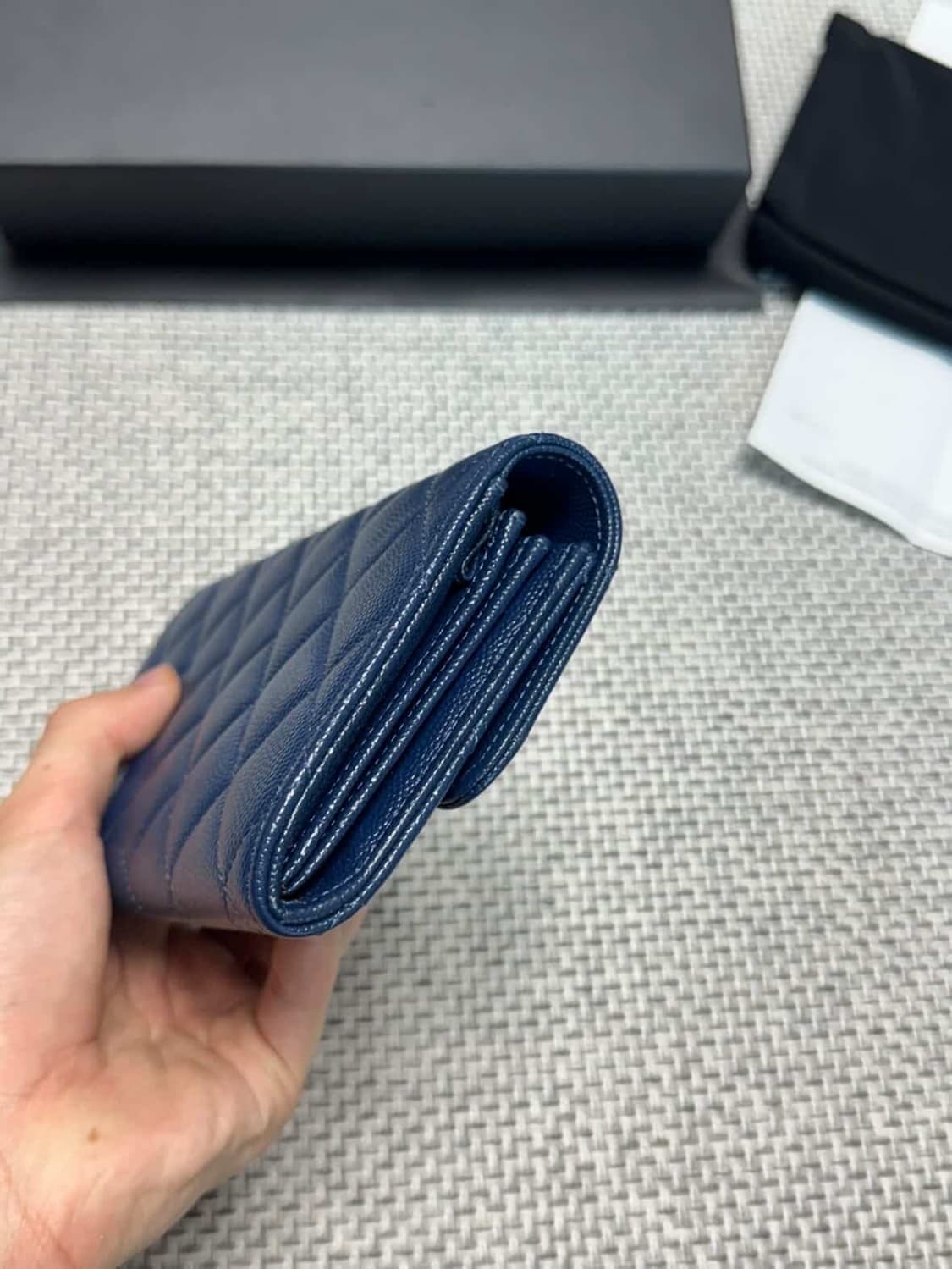 샤넬 27번대 금장 장지갑 상품이미지4