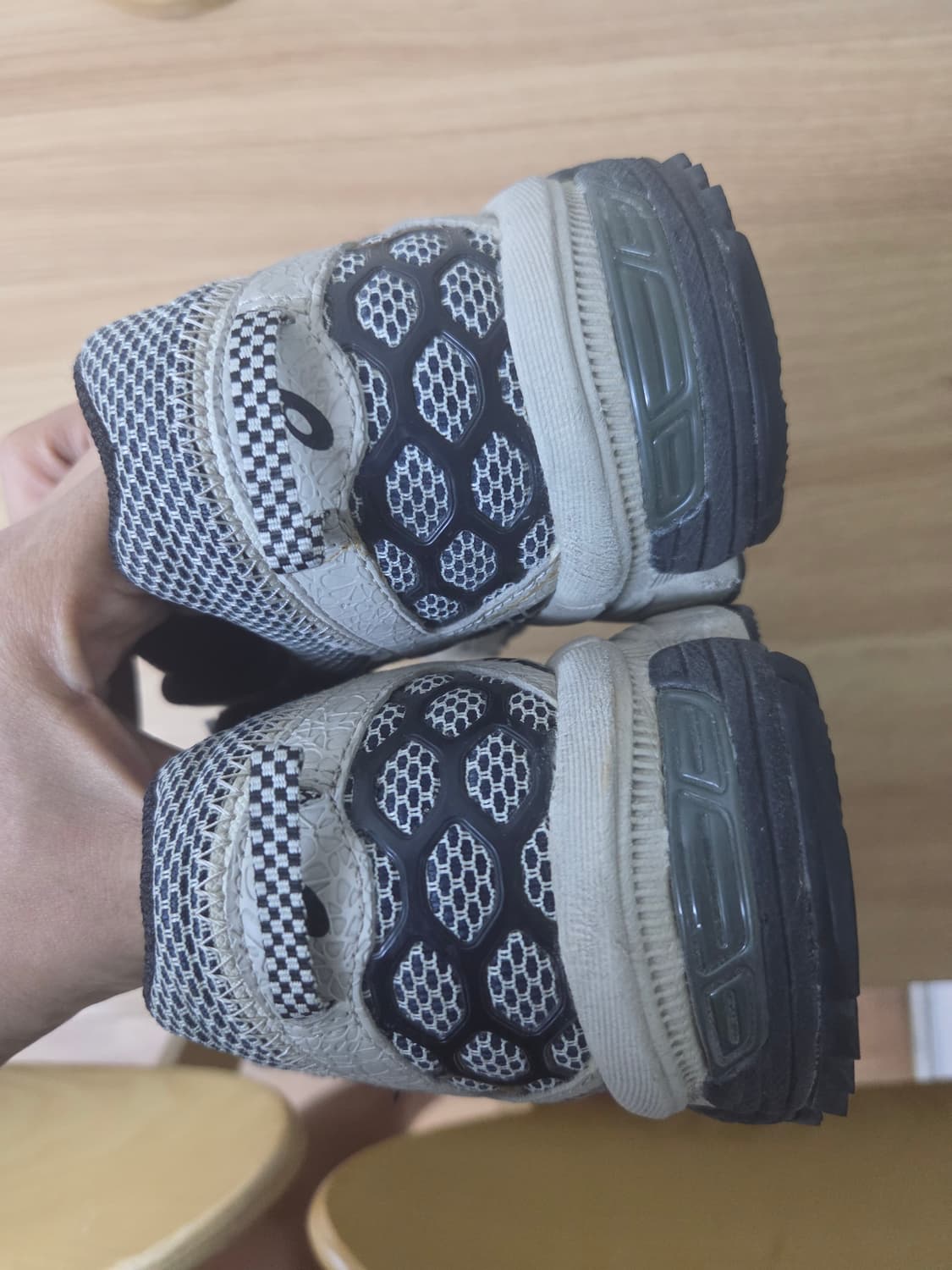 [270size/크림 30만원]  아식스 젤 카하나 8 그레이 블랙 카본 상품이미지4