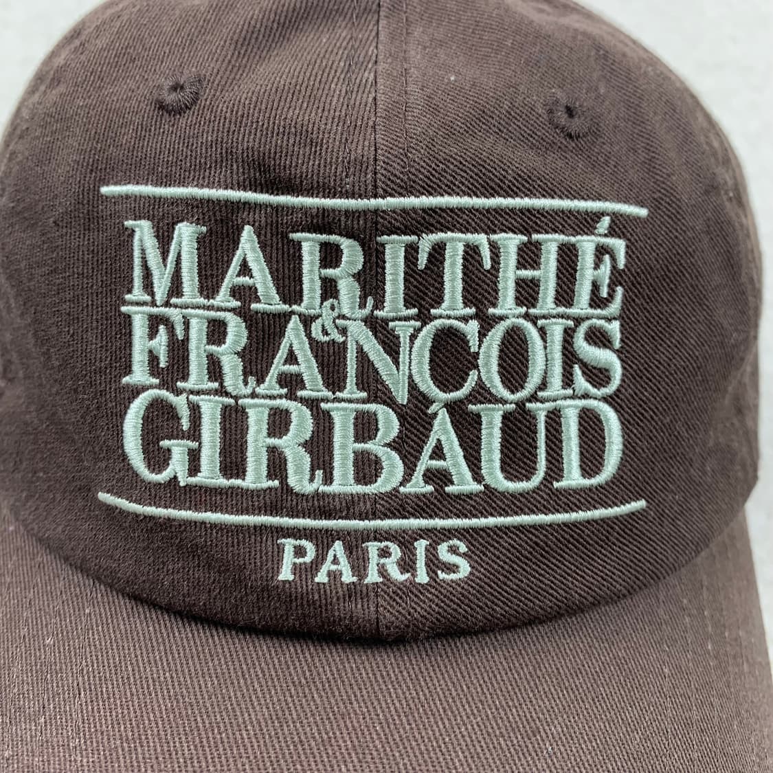 마리떼 프랑소와 저버 자수로고 브라운 볼캡 상품이미지3