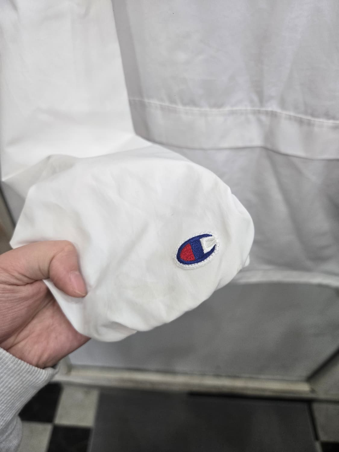 S,ASIA M사이즈 )) Champion 챔피온 바람막이 점퍼! 상품이미지4