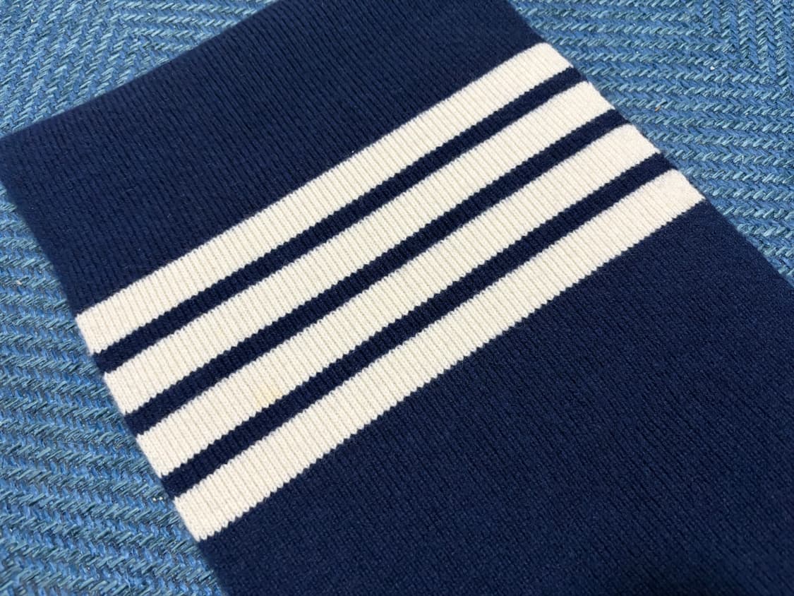 톰브라운 캐시미어 사선 네이비 머플러 상품이미지2