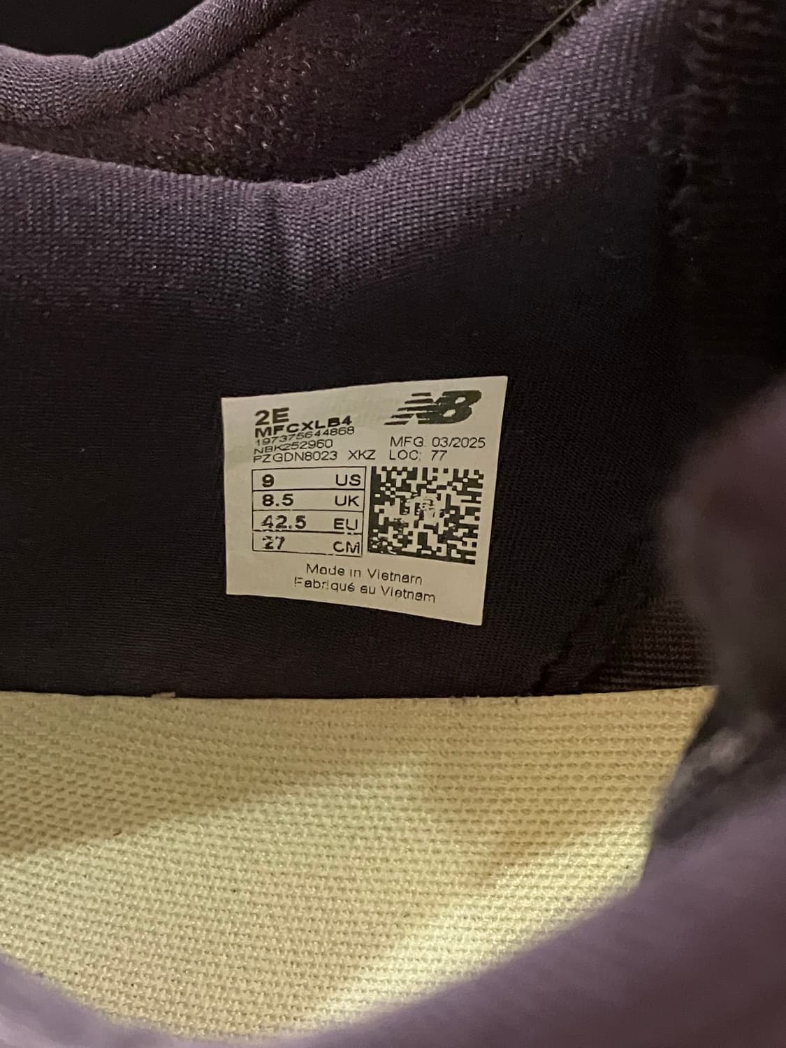 뉴발란스 러닝화 퓨어셀 레벨 v4 블랙 그래픽 상품이미지9