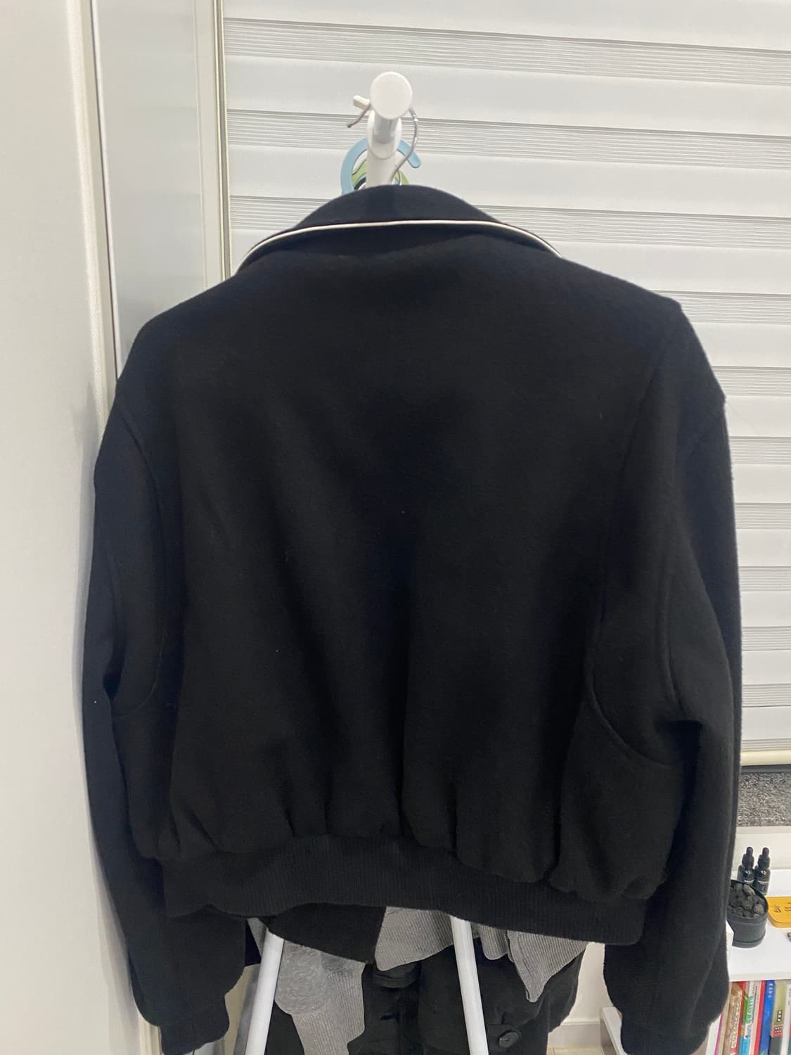 애니원모어 울 크롭 자켓 상품이미지4