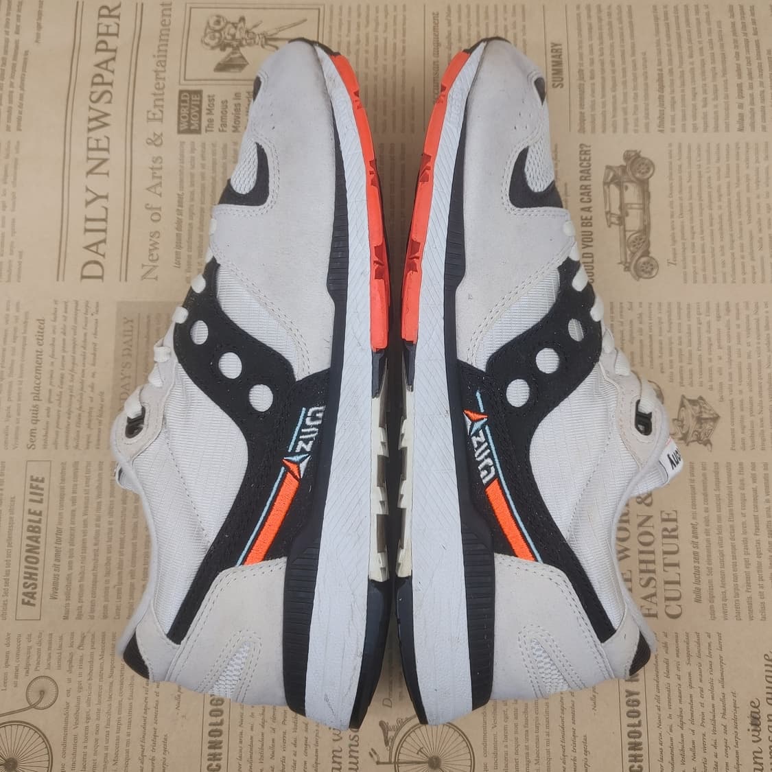 쏘코니 아주라 남성운동화43 270 상품이미지5