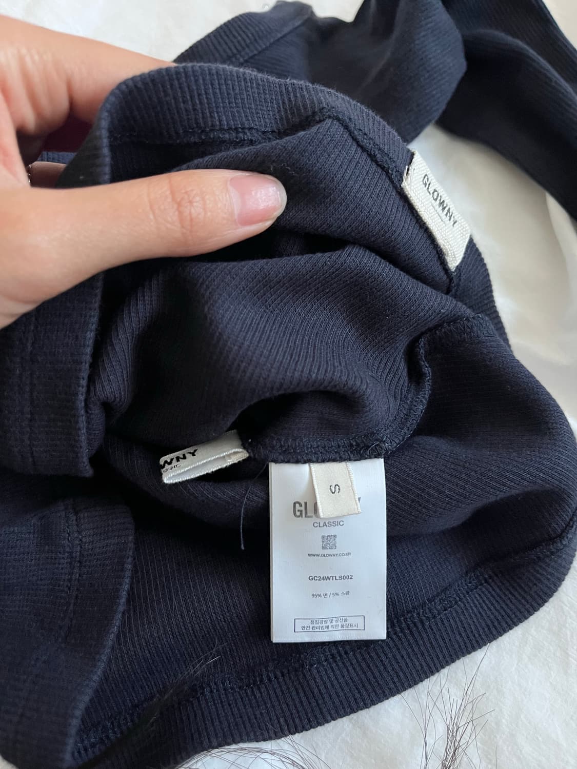 글로니 오프숄더 롱 슬리브 네이비 G OFF SHOULDER 상품이미지7