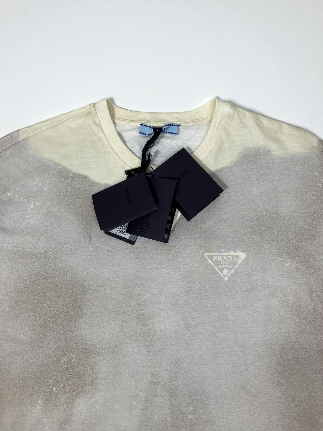 PRADA 프라다 타이다이 프린팅 백 슬릿 티셔츠 L사이즈 상품이미지2